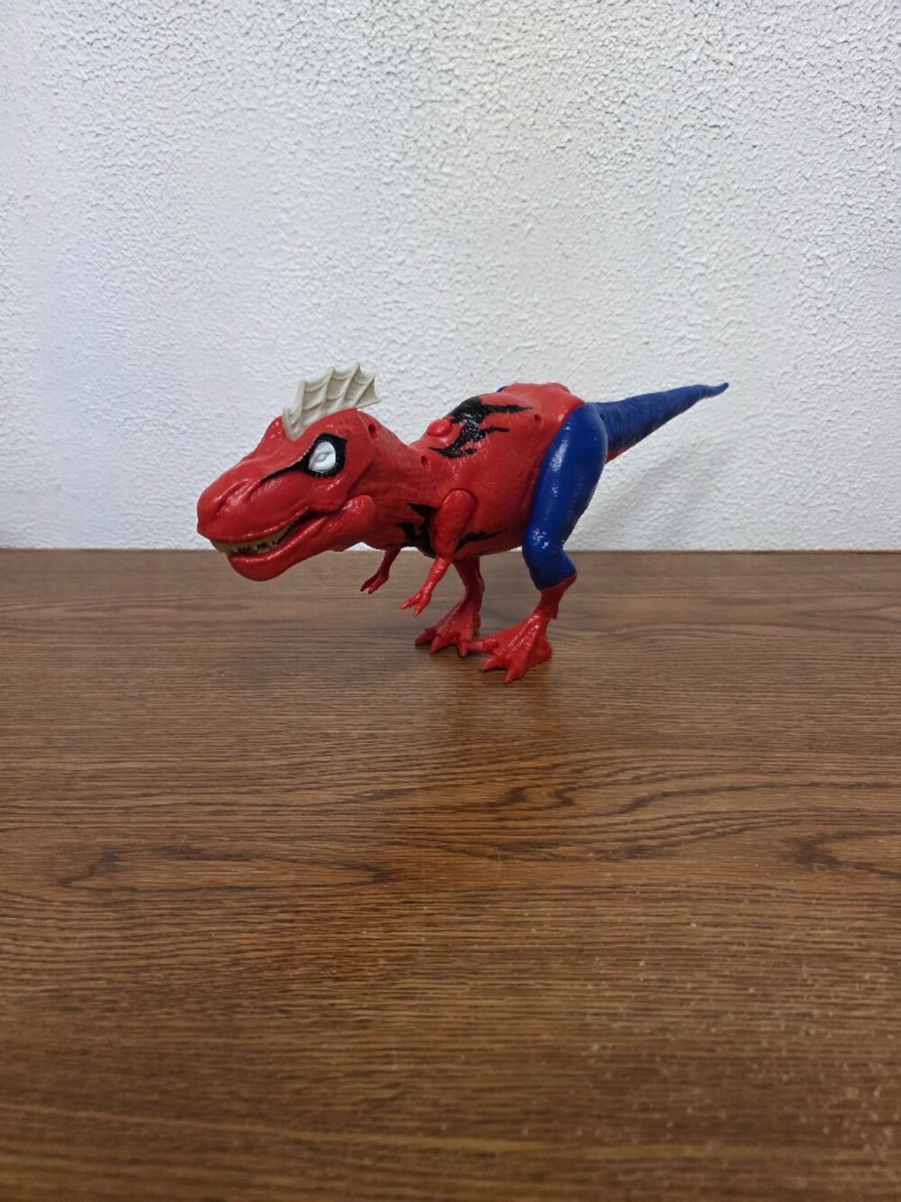 Action Figure Hasbro Marvel Spider-Man Web Chompin' Spider-Rex 16"x7" - No Darts